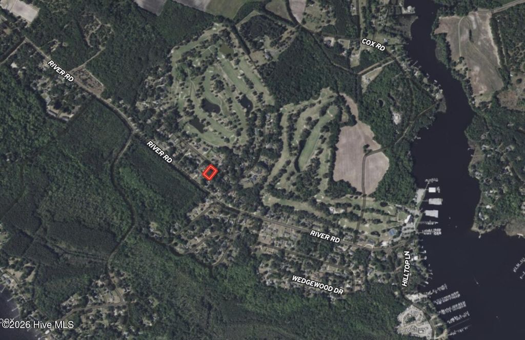 Photo of 14 Fairway Drive, Washington, NC 27889 (MLS # 100550462)