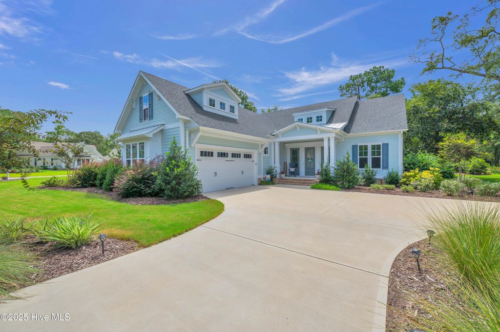 Photo of 9139 Fallen Pear Lane NE, Leland, NC 28451 (MLS # 100528292)