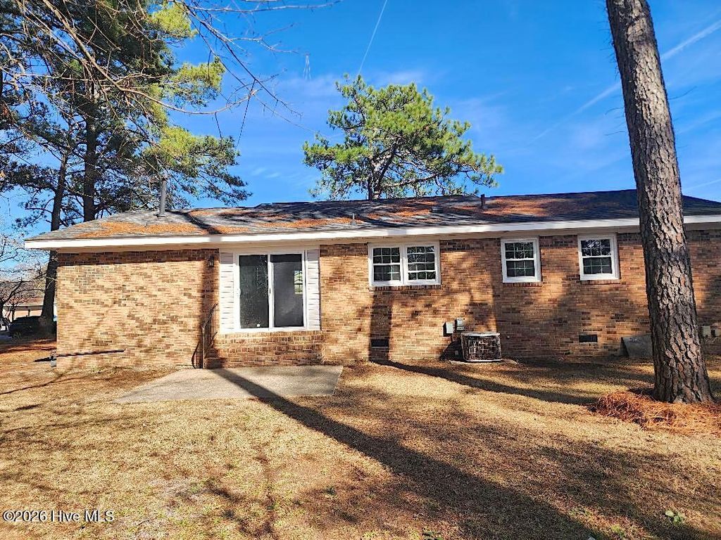 Photo of 204 Commerce Street, Greenville, NC 27835 (MLS # 100551317)