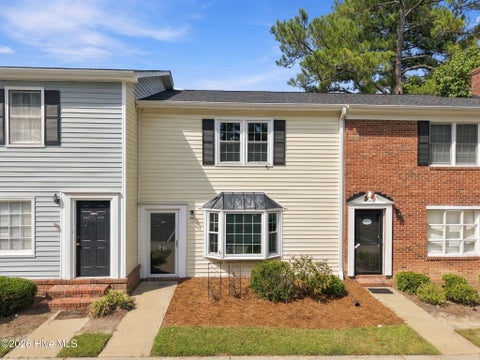 Townhouse For Sale - 100 David Drive #E15<br/> Greenville, NC 27858