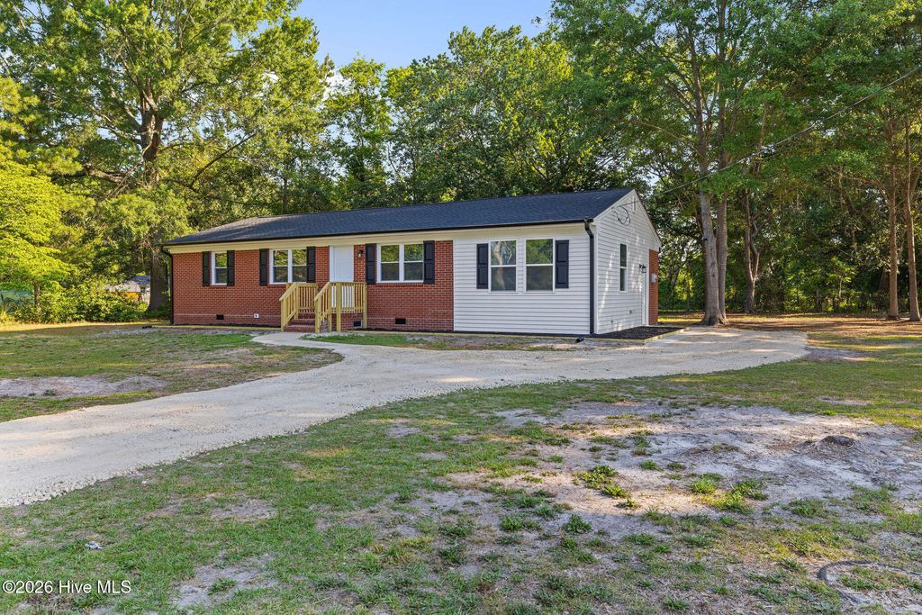 Photo of 1540 Old Grantham Road, Goldsboro, NC 27530 (MLS # 100575888)