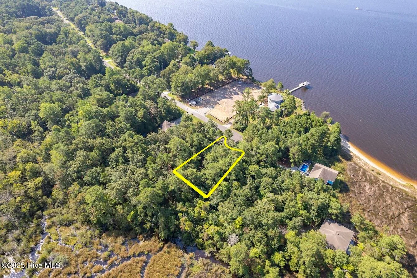 436 Indian Bluff Drive