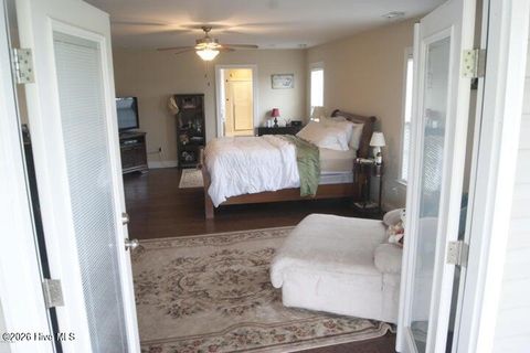 Tiny photo for 803 Canvas Court, Swansboro, NC 28584 (MLS # 100568818)