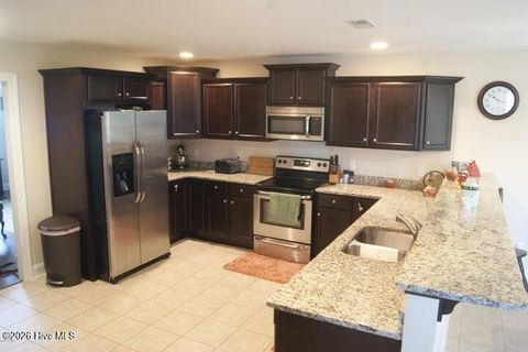 Tiny photo for 803 Canvas Court, Swansboro, NC 28584 (MLS # 100568818)