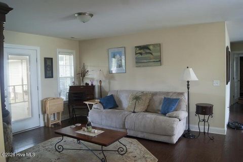 Tiny photo for 803 Canvas Court, Swansboro, NC 28584 (MLS # 100568818)