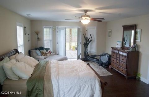 Tiny photo for 803 Canvas Court, Swansboro, NC 28584 (MLS # 100568818)