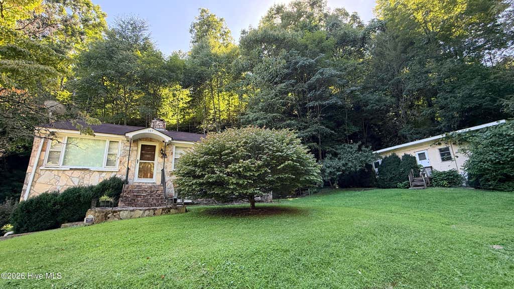Photo of 107 Cherokee Avenue, Andrews, NC 28901 (MLS # 100598760)