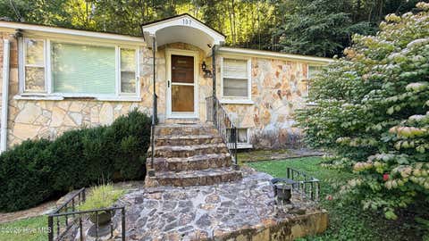Photo of 107 Cherokee Avenue, Andrews, NC 28901 (MLS # 100598760)