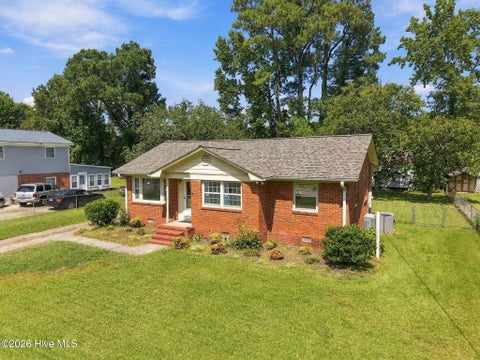Tiny photo for 203 Mercer Road, Jacksonville, NC 28546 (MLS # 100603113)