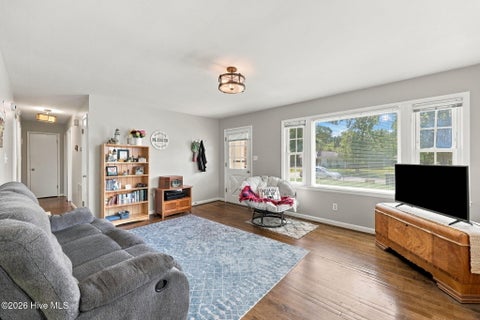 Tiny photo for 203 Mercer Road, Jacksonville, NC 28546 (MLS # 100603113)