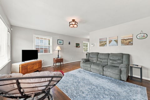 Tiny photo for 203 Mercer Road, Jacksonville, NC 28546 (MLS # 100603113)