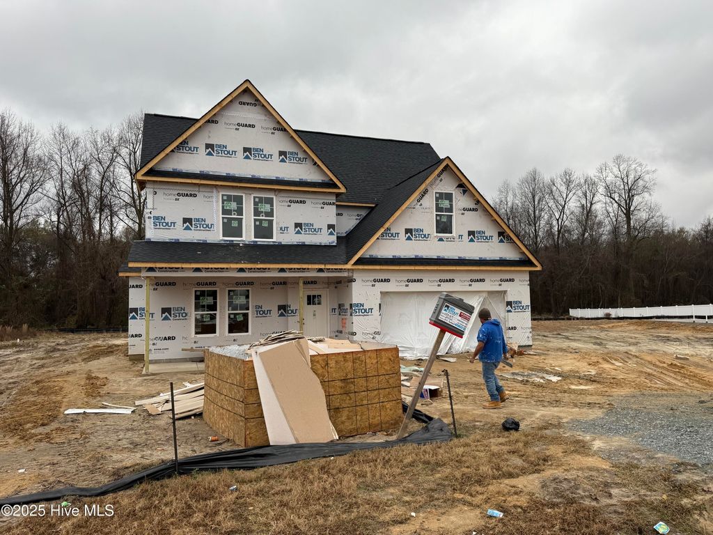 Photo of 203 Yardley Drive, Smithfield, NC 27577 (MLS # 100545941)