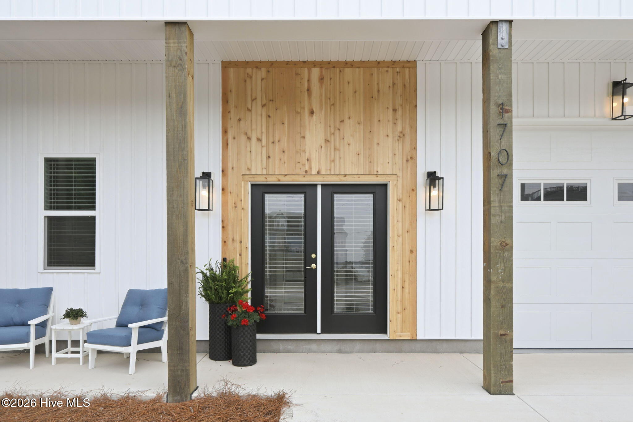 1707 Emerald Drive