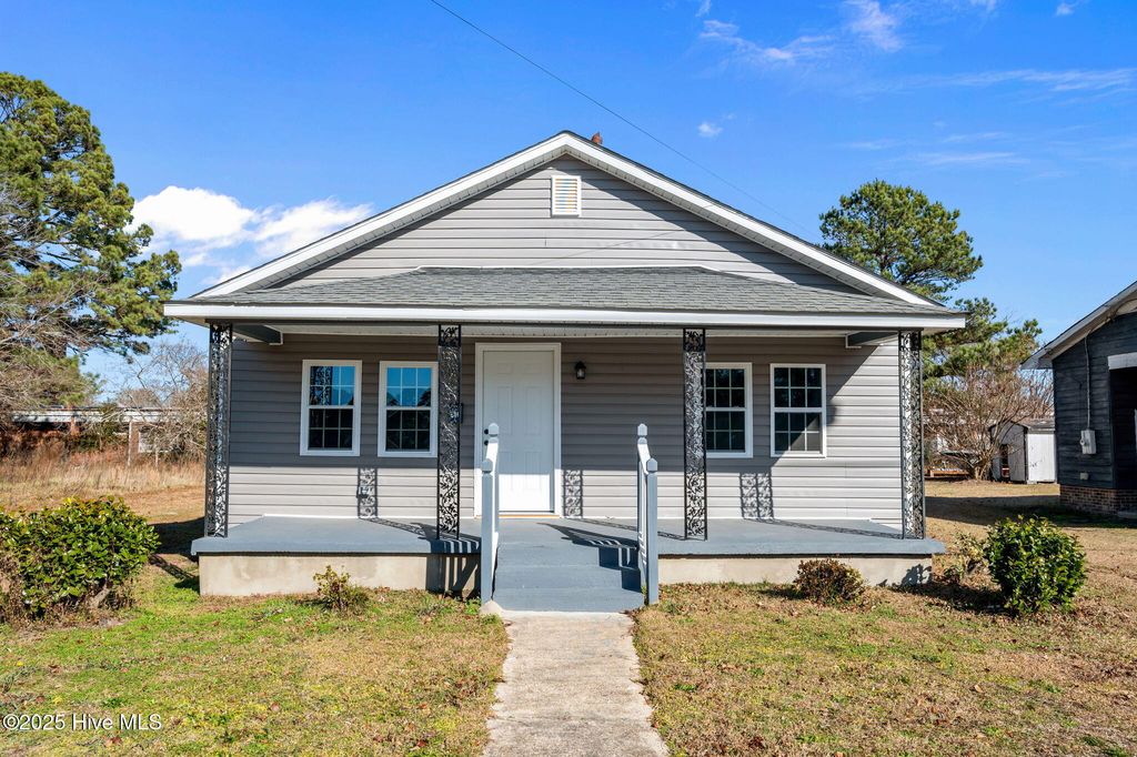 Photo of 210 Faulk Street, Williamston, NC 27892 (MLS # 100545409)