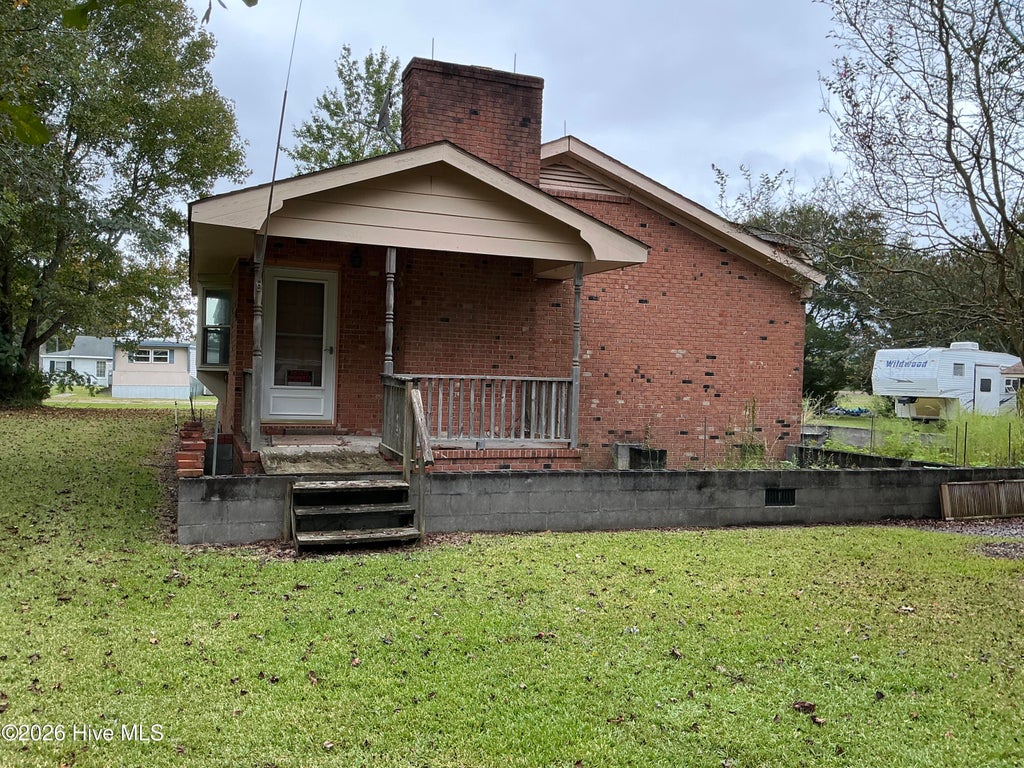 Photo of 208 Ramsey Road, Jacksonville, NC 28546 (MLS # 100608284)