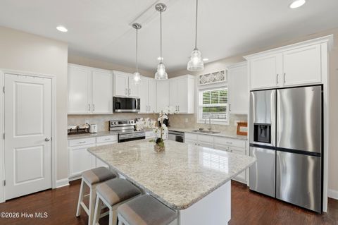 Tiny photo for 105 Gillcrest Lane, Hubert, NC 28539 (MLS # 100560210)