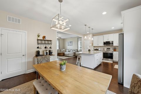 Tiny photo for 105 Gillcrest Lane, Hubert, NC 28539 (MLS # 100560210)