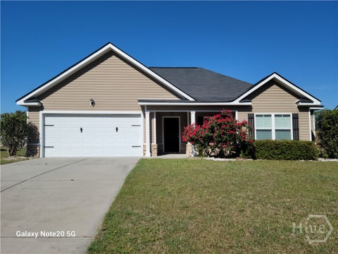 Homes For Rent - 104 Clydesdale Court<br/> Guyton, GA 31312