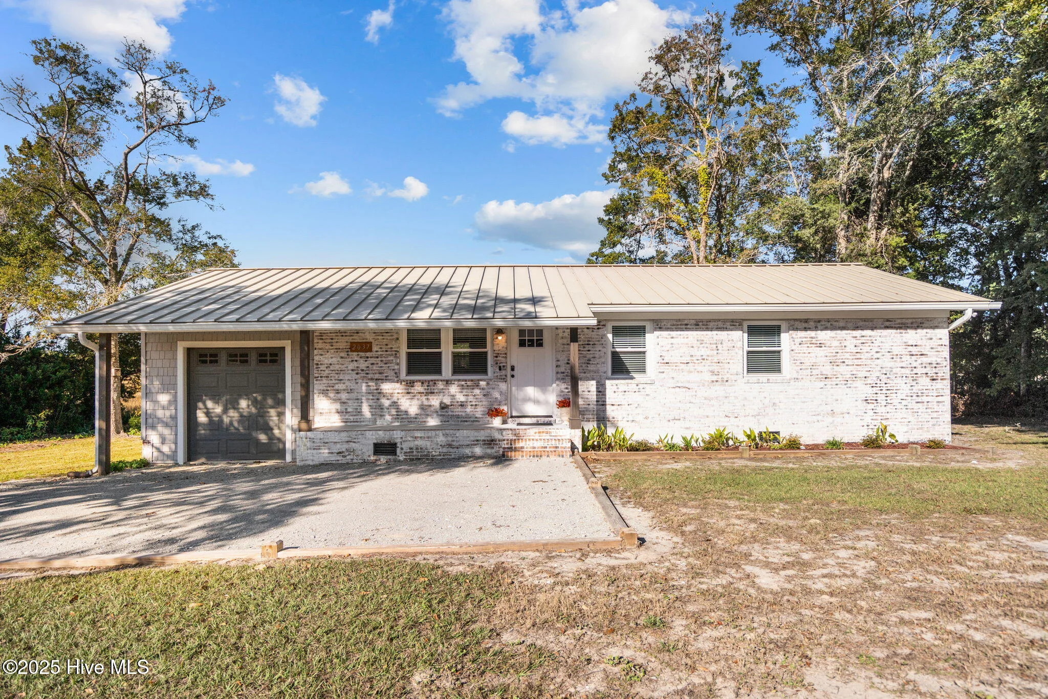 2037 Oxpen Road SW