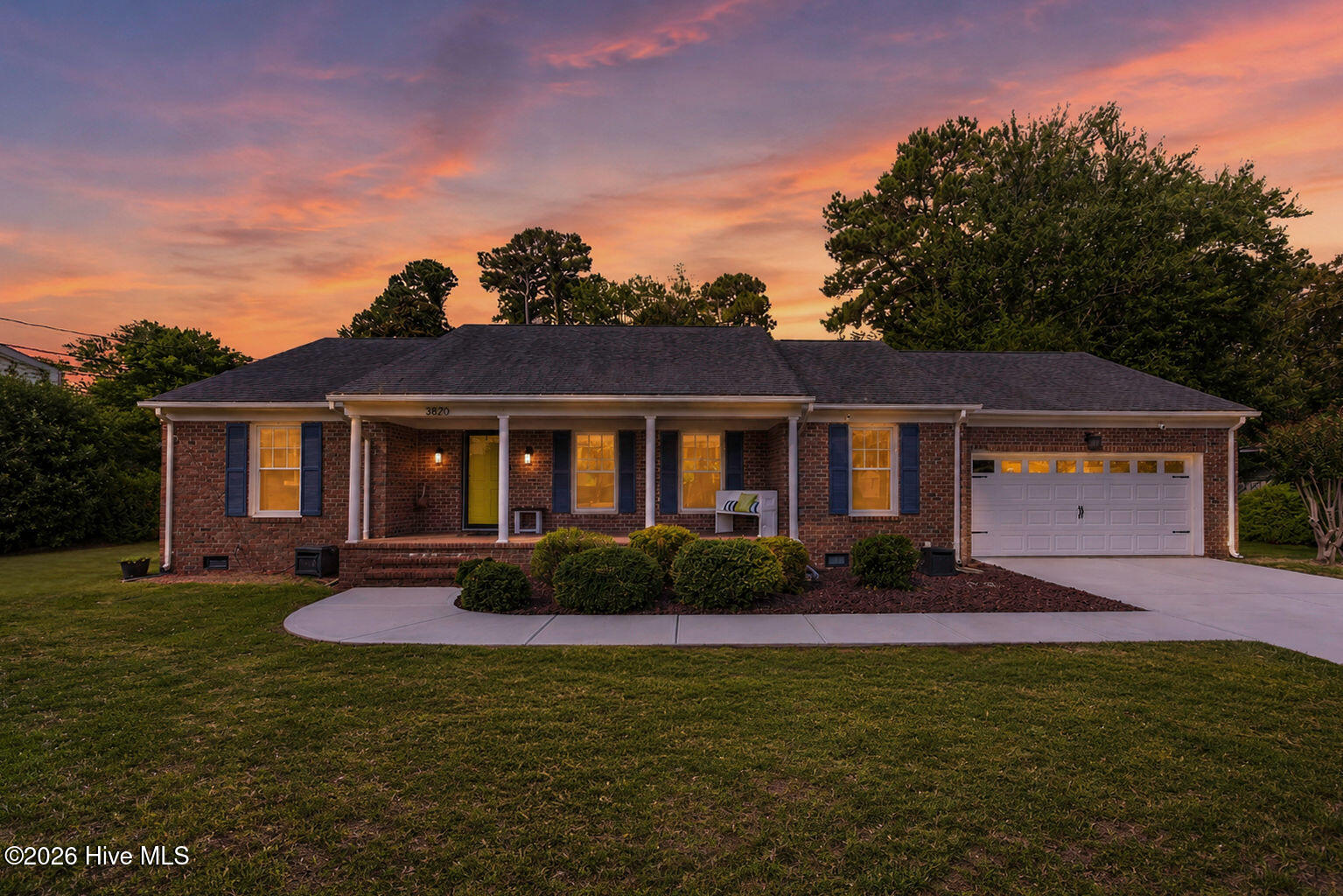 3820 Sweetbriar Road