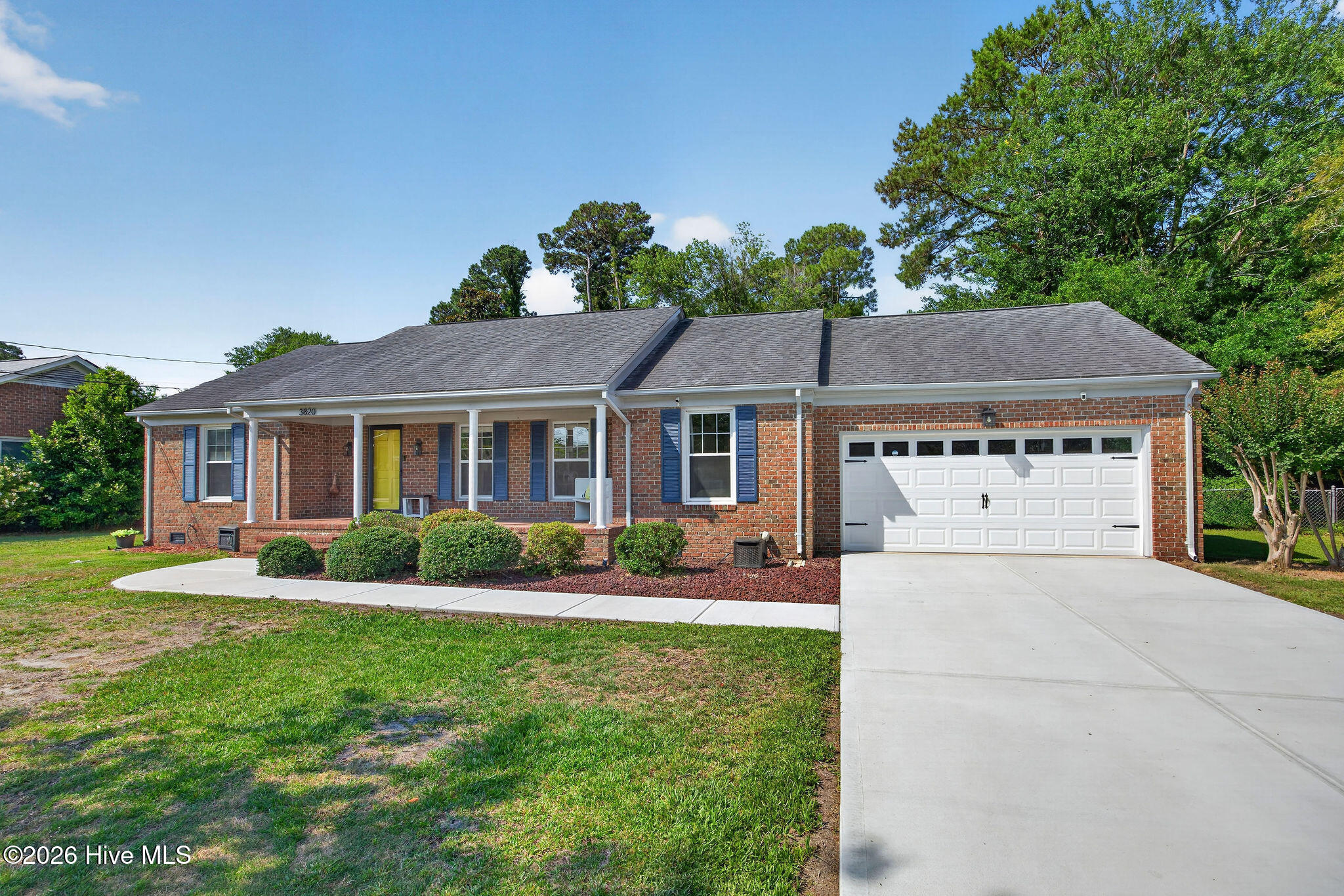 3820 Sweetbriar Road