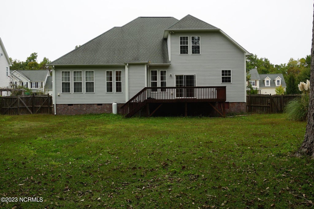 Photo of 125 Creeks Edge Drive, Sneads Ferry, NC 28460 (MLS # 100584107)