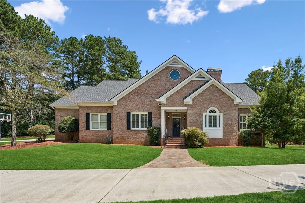 Photo of 1552 Gracebrook Drive, Lawrenceville, GA 30045 (MLS # CL352875)