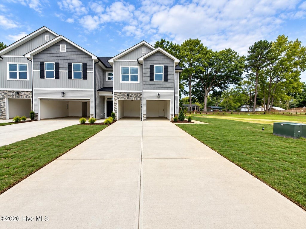Photo of 2002 Tharrington Way, Rocky Mount, NC 27803 (MLS # 100606454)