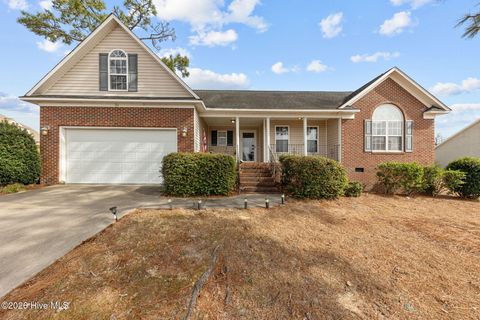 Homes For Sale - 101 Pine Brae Lane<br/> Aberdeen, NC 28315