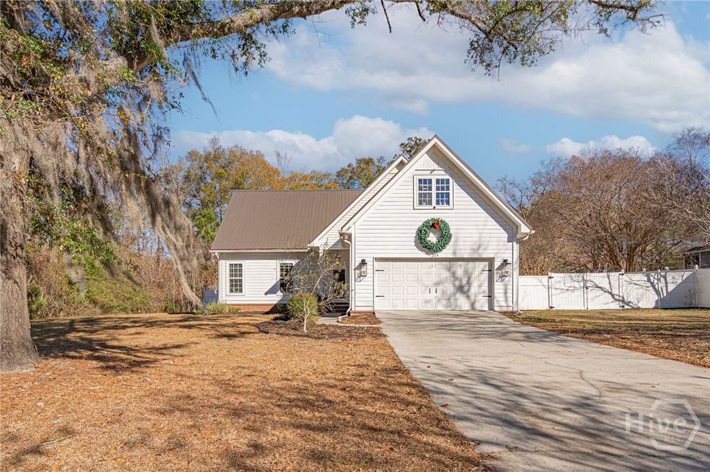 Photo of 235 Hawk Hammock Drive, Springfield, GA 31329 (MLS # SA345957)