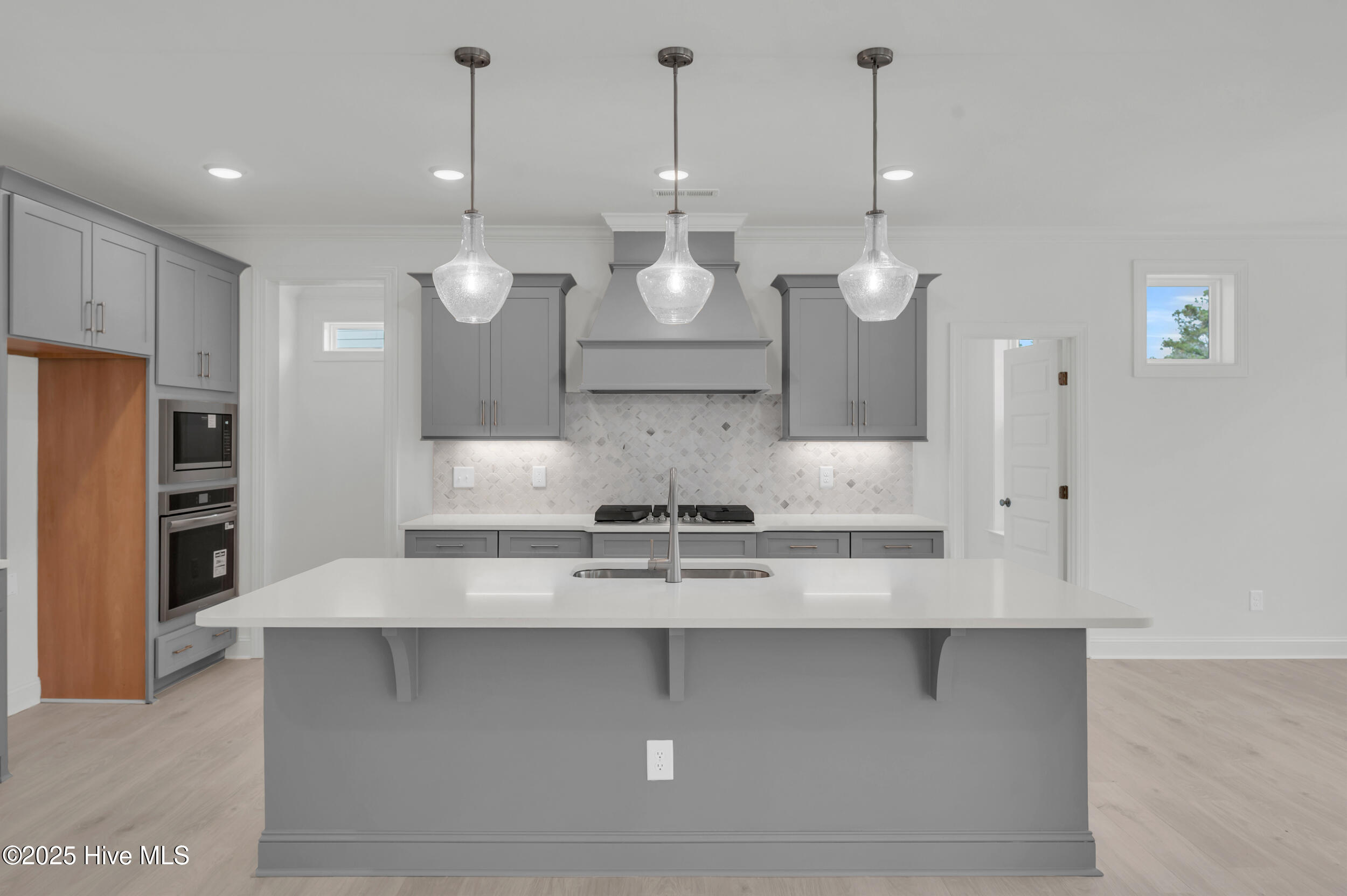 525 Sailor Sky Way 390