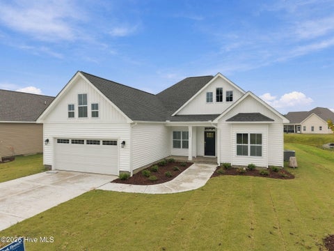 Homes For Sale - 1713 Dew Meadow Drive<br/> Winterville, NC 28590