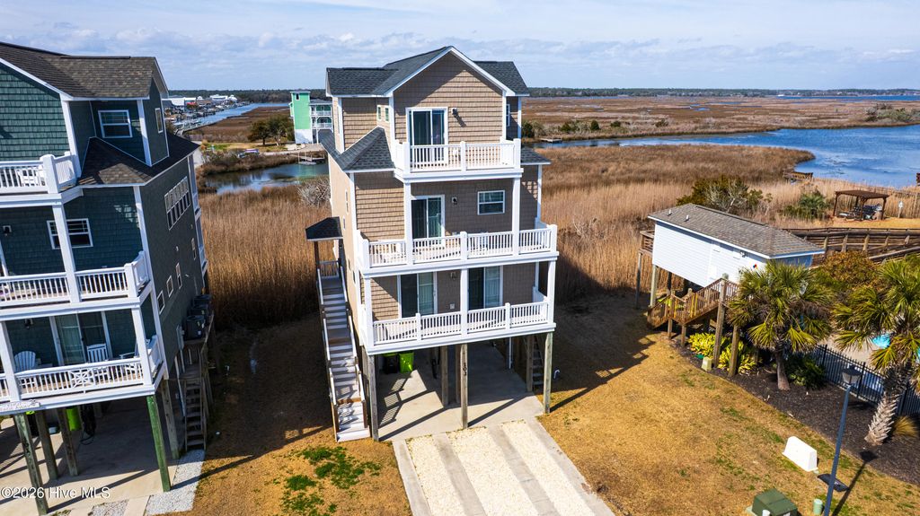 Photo of 103 Scotch Bonnett Circle, North Topsail Beach, NC 28460 (MLS # 100559120)