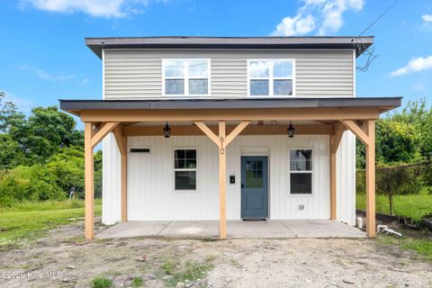 Tiny photo for 610 N 10th Street, Wilmington, NC 28401 (MLS # 100547291)