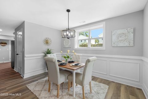 Tiny photo for 610 N 10th Street, Wilmington, NC 28401 (MLS # 100547291)