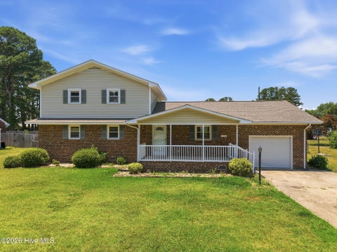 Homes For Sale - 4130 Terrace Drive<br/> Ayden, NC 28513