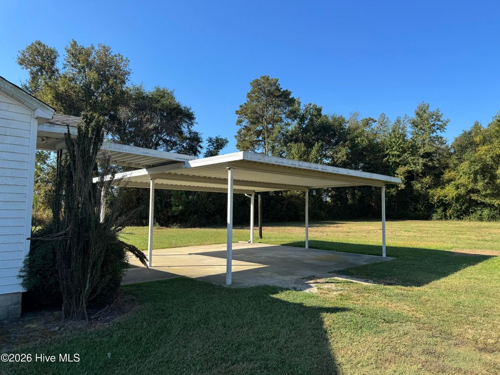 Photo of 3222 Perry Blizzard Road Lot 17 Road, Deep Run, NC 28525 (MLS # 100556064)