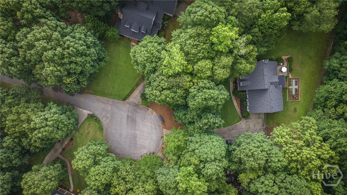 325 Twin Oaks Circle