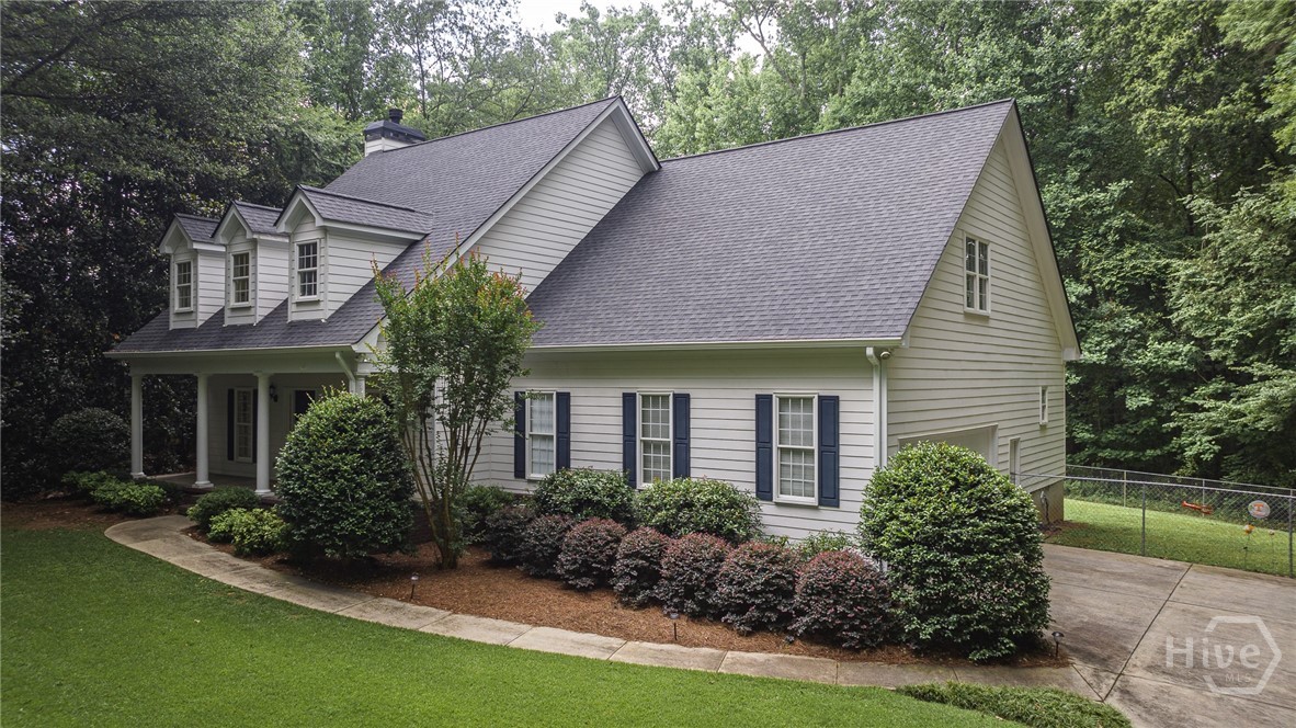 325 Twin Oaks Circle