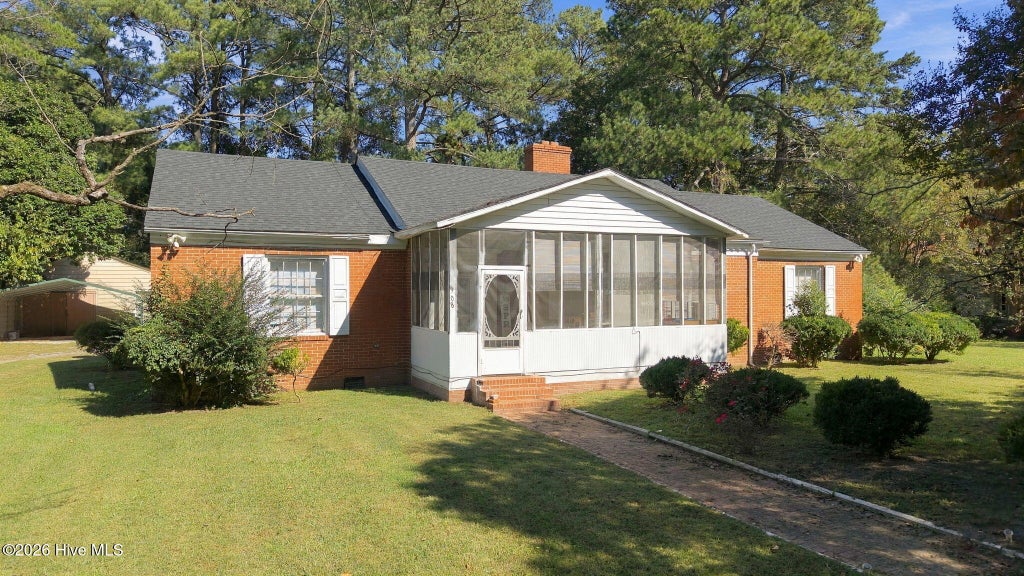 Photo of 308 W Franklin Street, Enfield, NC 27823 (MLS # 100610749)