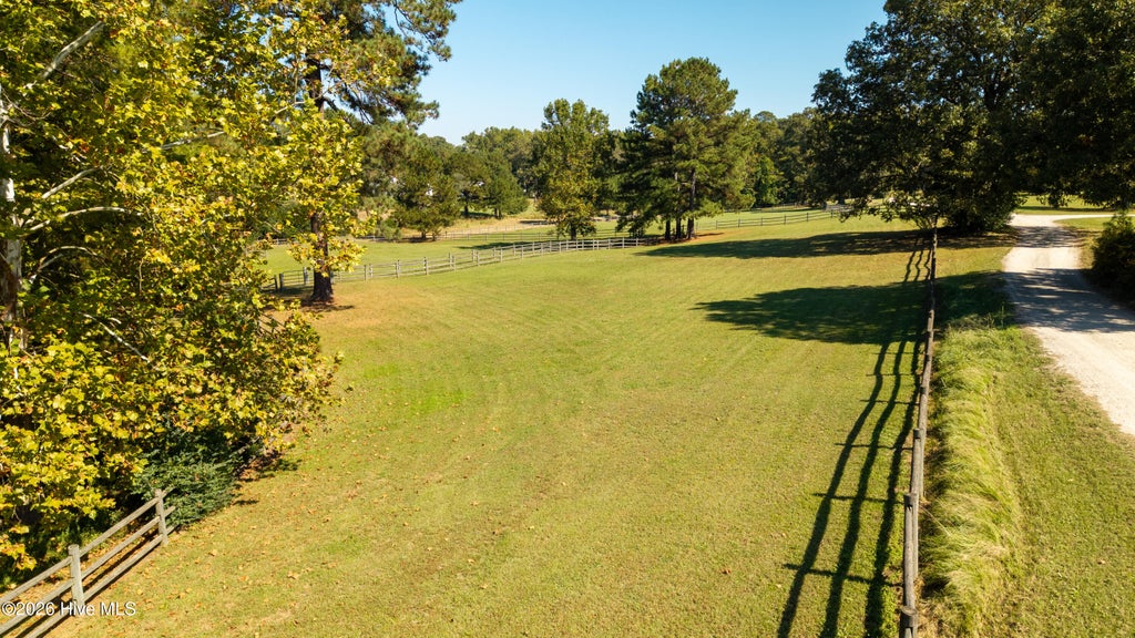 Photo of 275 Tremont Place, Southern Pines, NC 28387 (MLS # 100611599)