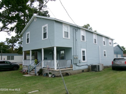 Photo of 104 Salem Street, Morehead City, NC 28557 (MLS # 100605367)