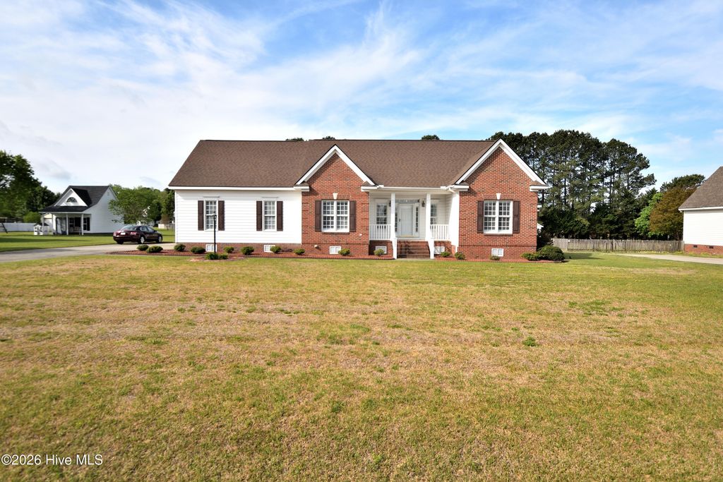 Photo of 1484 Sarah Ruppert Road, Nashville, NC 27856 (MLS # 100568424)