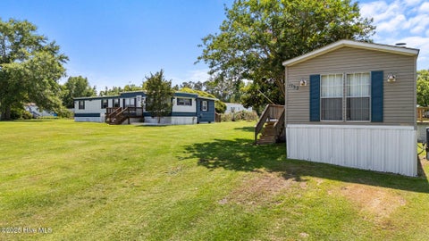 Homes For Sale - 1136 &1132 Glancy Road<br/> Onslow County, Swansboro, NC 28584