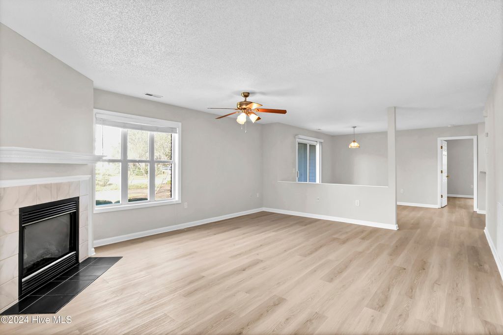 Photo of 4101 Breezewood Drive #Apt 101, Wilmington, NC 28412 (MLS # 100544436)