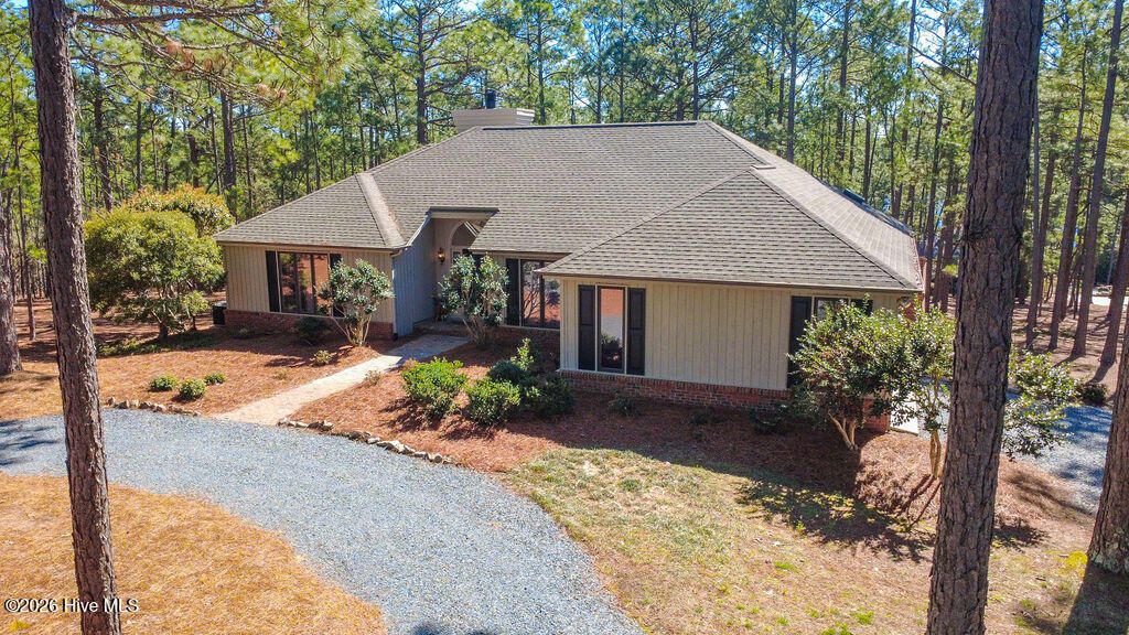 Photo of 12 Kippen Court, Pinehurst, NC 28374 (MLS # 100561129)