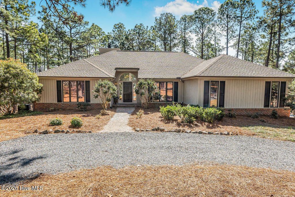 Photo of 12 Kippen Court, Pinehurst, NC 28374 (MLS # 100561129)