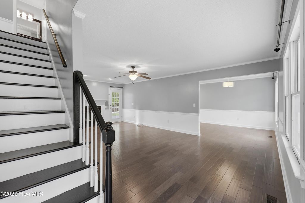 Photo of 1026 Crosswinds Drive, Elizabeth City, NC 27909 (MLS # 100565588)