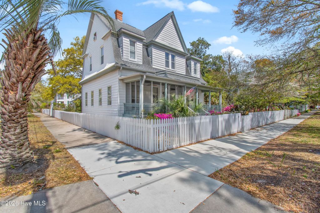 Photo of 301 E Moore Street, Southport, NC 28461 (MLS # 100566206)