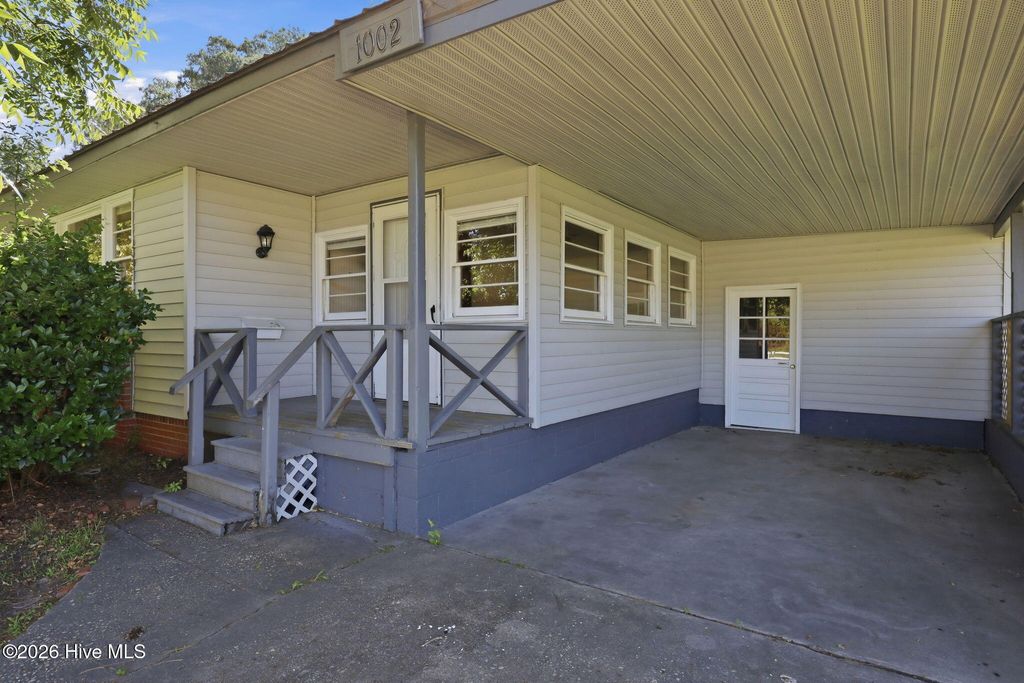 Photo of 1002 River Street, Jacksonville, NC 28540 (MLS # 100584273)
